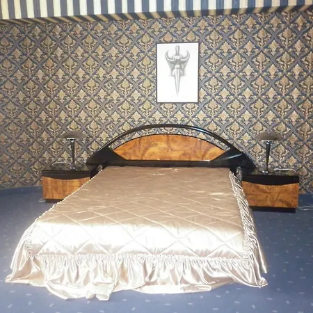 Hotel Laguna 4*