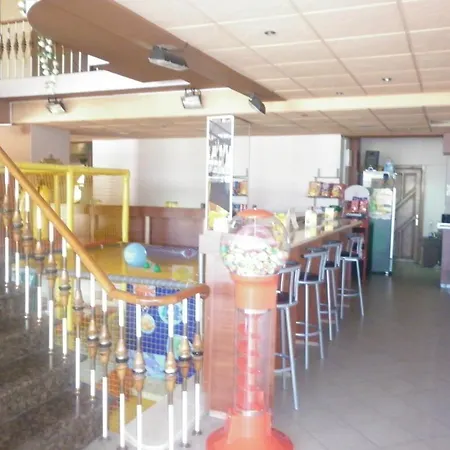 Laguna Hotel 4*