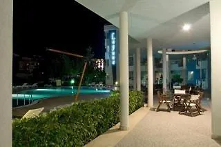 Hotel Laguna